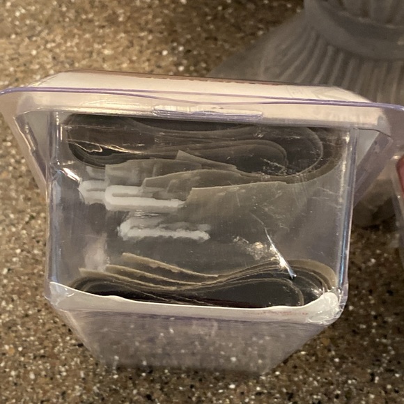 Wenger Space-Saving Travel Packing Bags - Picture 5 of 5